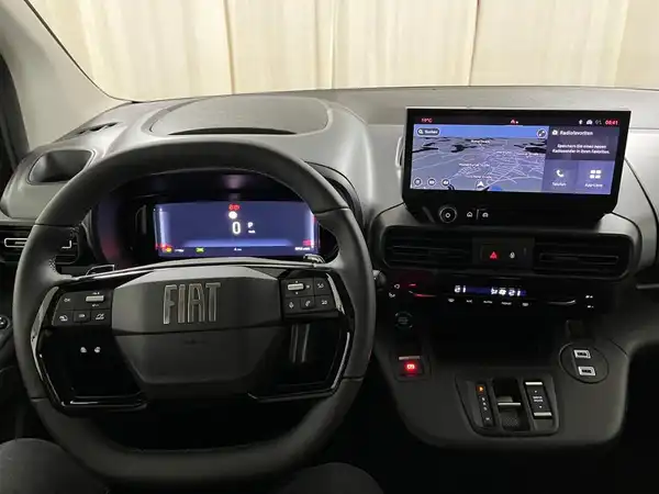 FIAT Doblo Kombi L2 Automatik (8/18)