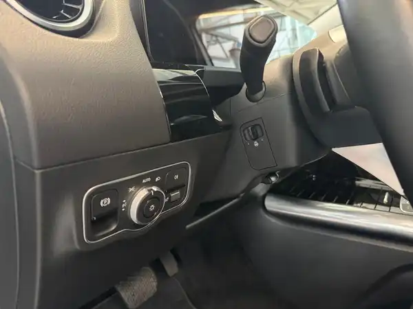 MERCEDES-BENZ B 220 d (11/21)