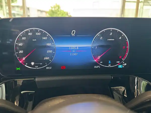 MERCEDES-BENZ B 220 d (19/21)