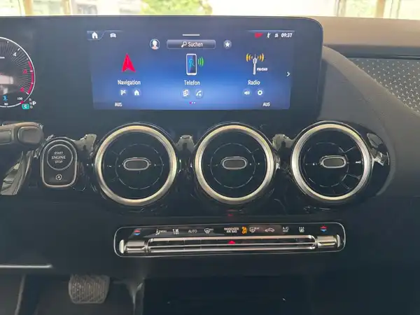 MERCEDES-BENZ B 220 d (20/21)