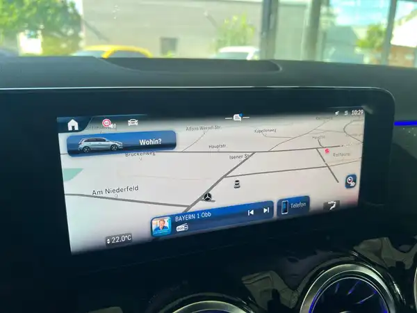 MERCEDES-BENZ B 200 (15/24)