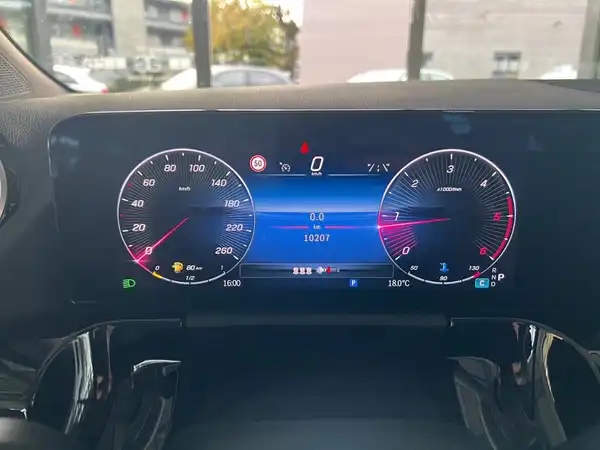 MERCEDES-BENZ B 200 d (19/22)