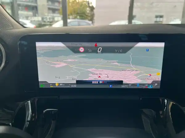 MERCEDES-BENZ B 200 d (22/22)