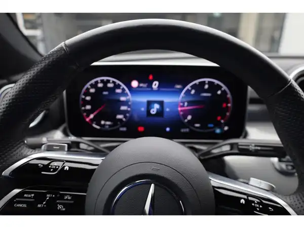 MERCEDES-BENZ CLE 220 d (11/20)