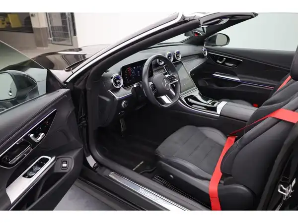 MERCEDES-BENZ CLE 200 Cabrio (11/26)