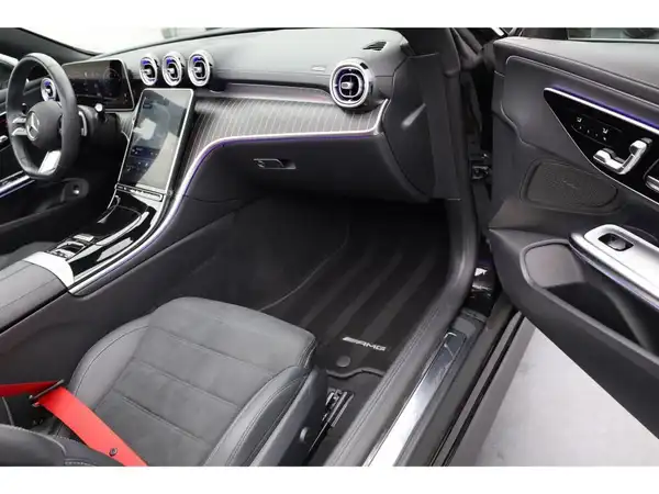 MERCEDES-BENZ CLE 200 Cabrio (13/26)