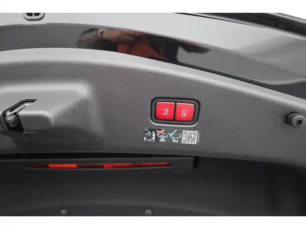 MERCEDES-BENZ CLE 450 4M Cp (24/26)