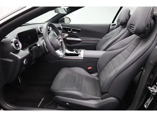 MERCEDES-BENZ CLE 200 4M Cabrio (16/26)