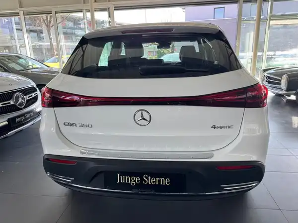 MERCEDES-BENZ EQA 350 4M (5/19)