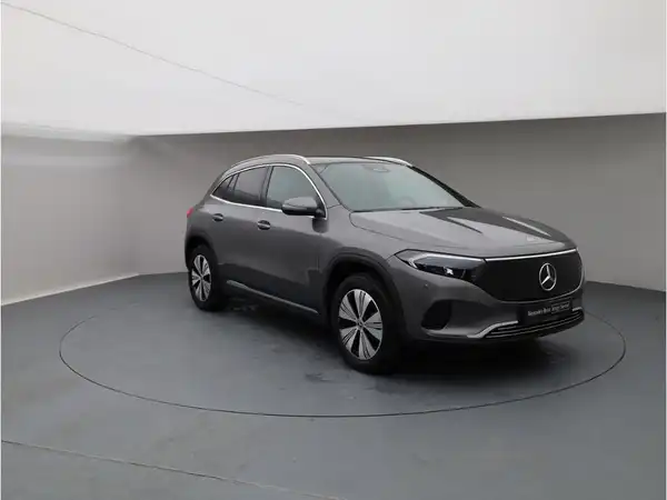 MERCEDES-BENZ EQA 350 4M (8/27)