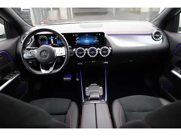 MERCEDES-BENZ EQA 250 (14/28)