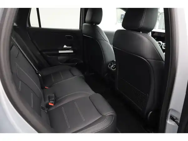 MERCEDES-BENZ EQA 350 4M (19/26)