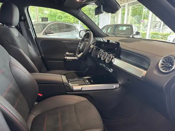 MERCEDES-BENZ EQB 300 4M (14/23)