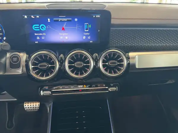 MERCEDES-BENZ EQB 300 4M (18/23)