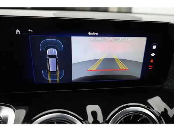 MERCEDES-BENZ EQB 300 4M (12/19)