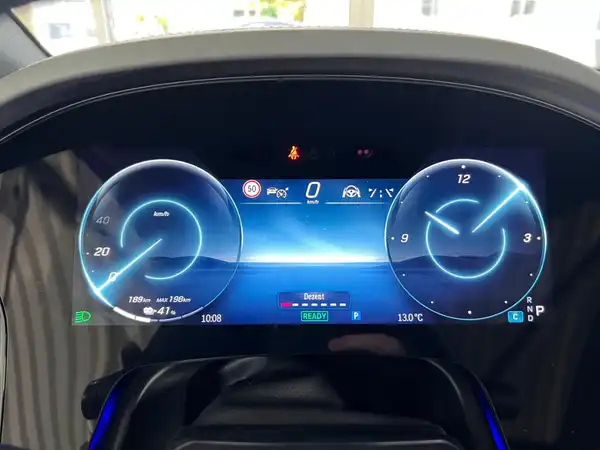 MERCEDES-BENZ EQE 350 4M SUV (25/30)