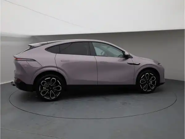 XPENG G6 Performance AWD 2025 (7/27)