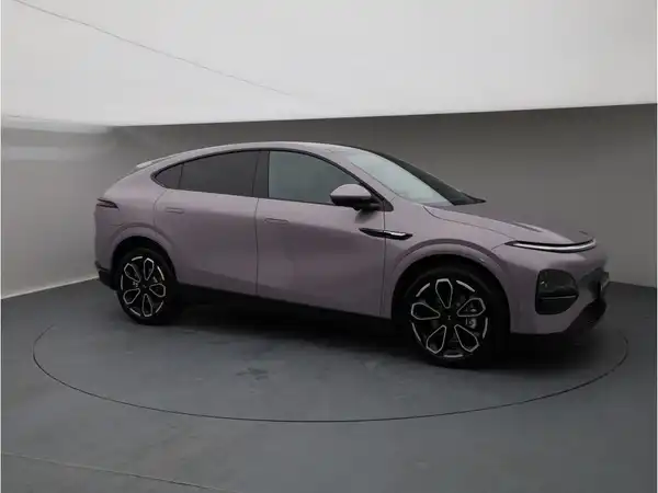 XPENG G6 Performance AWD 2025 (8/27)