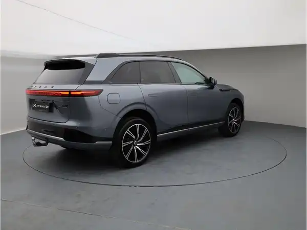 XPENG G9 AWD Performance (6/27)