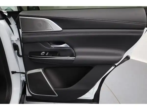 XPENG G9 RWD Long Range 2025 (17/30)