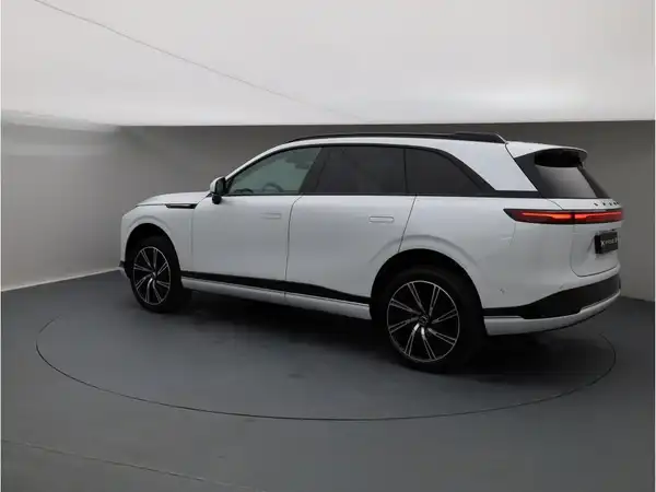 XPENG G9 AWD Performance Modell 24 (4/30)