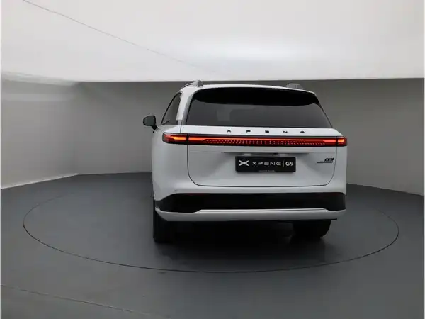 XPENG G9 AWD Performance Modell 24 (5/30)