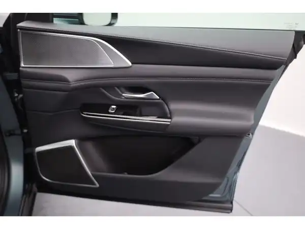 XPENG G9 AWD Performance 2025 (24/30)