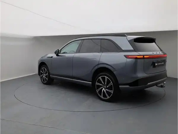 XPENG G9 Performance AWD (4/30)