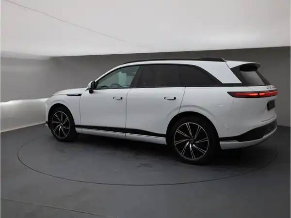 XPENG G9 Performance AWD 2025 (4/27)
