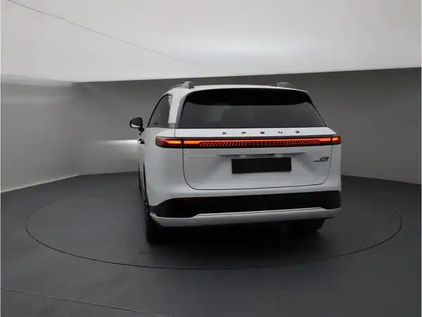XPENG G9 Performance AWD 2025 (5/27)