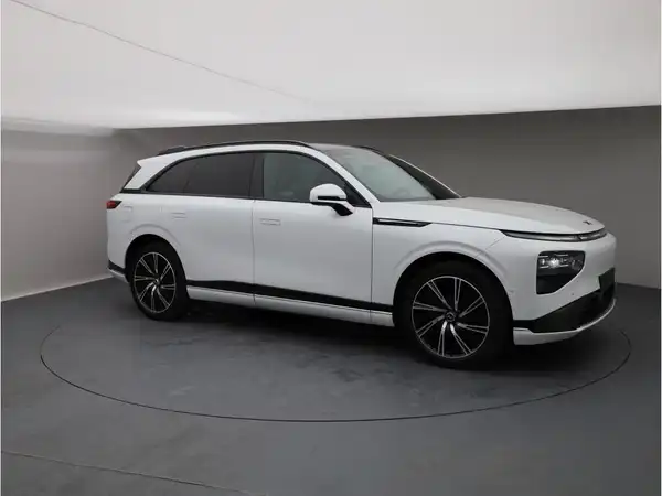 XPENG G9 Performance AWD 2025 (8/27)