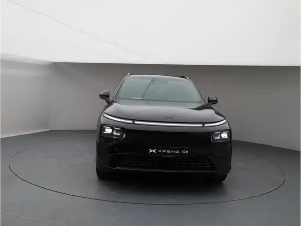 XPENG G9 AWD Performance 2025 (8/26)