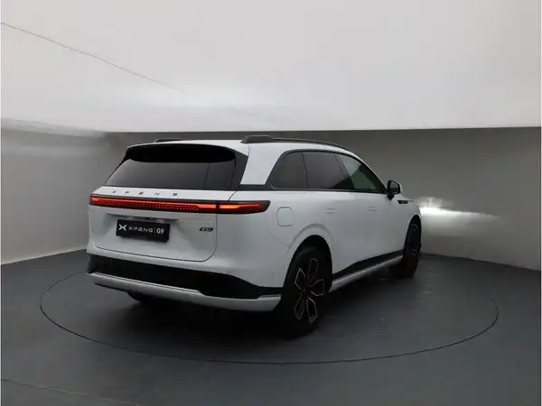 XPENG G9 RWD Long Range 2025 (5/29)